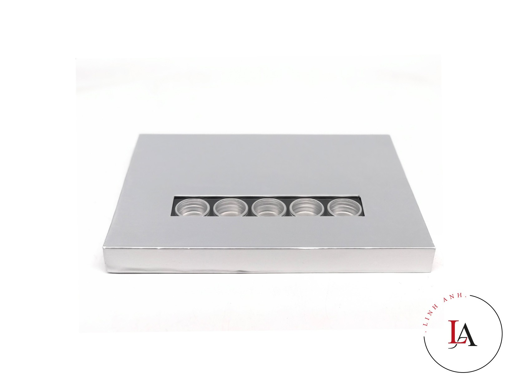 Hộp đựng đồ nail 35 hũ tròn inox